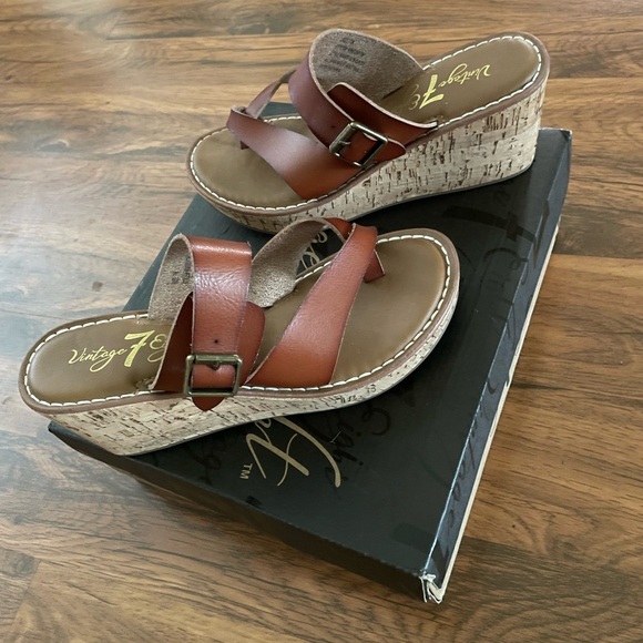 Cognac Sandals Wedges - Picture 3 of 6